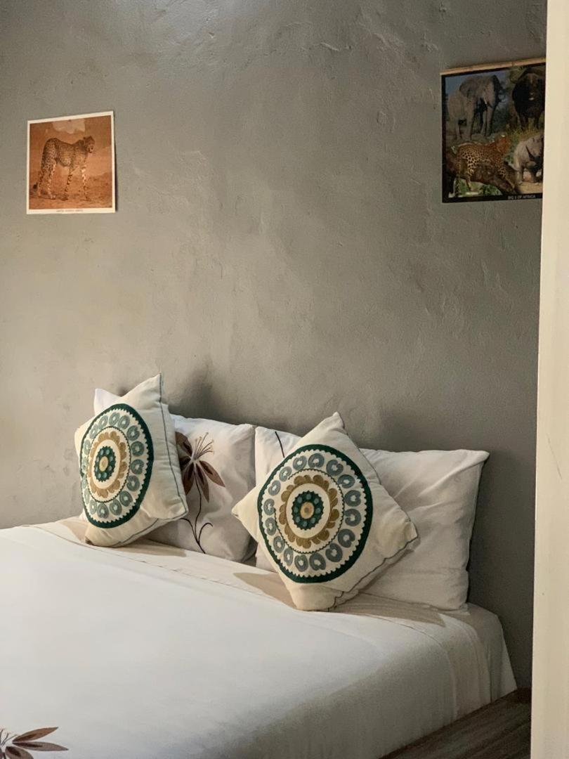 Jungle Breeze Home Stay Kasane Luaran gambar