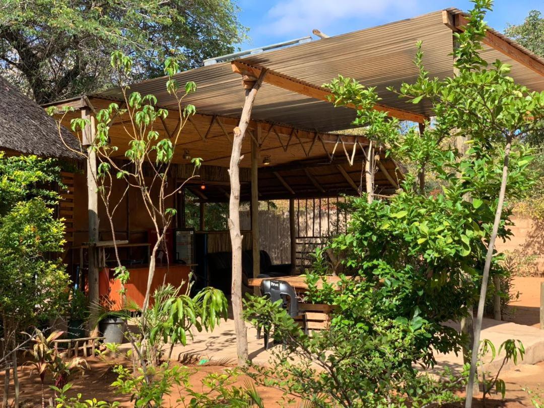 Jungle Breeze Home Stay Kasane Luaran gambar